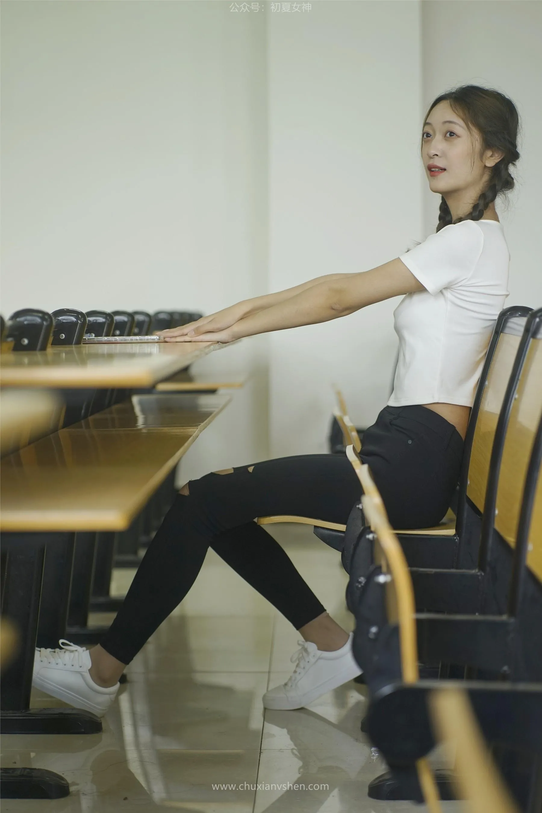 初夏女神 NO.067 依依 邻家女孩-毕业季 [140P]插图7
